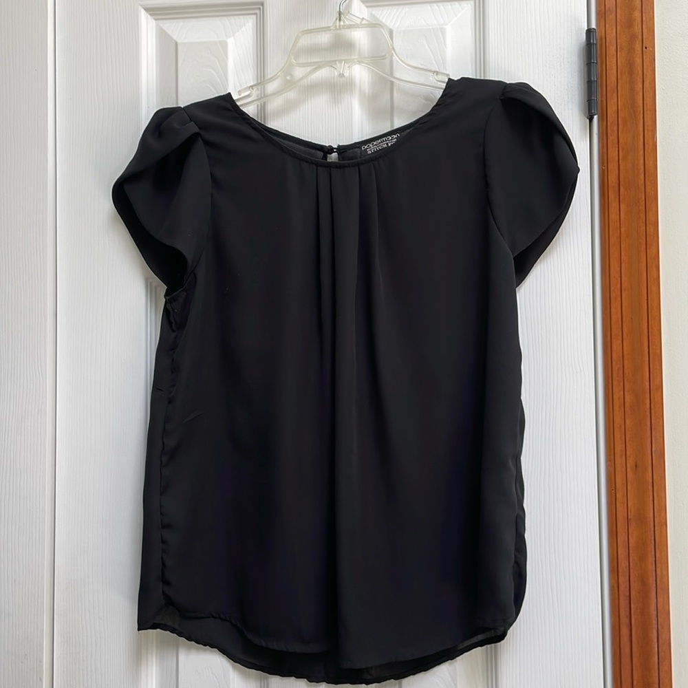 Papermoon black short sleeve blouse, LP